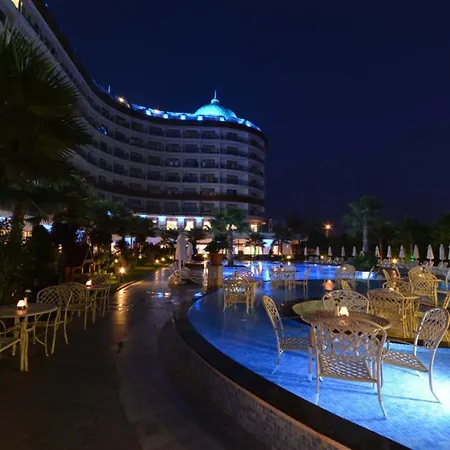 Dream World Aqua Hotel Side