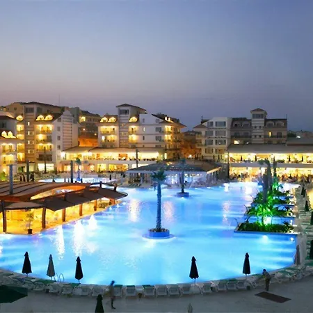Отель Dream World Aqua 5*