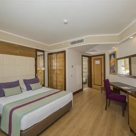 Dream World Aqua Hotell