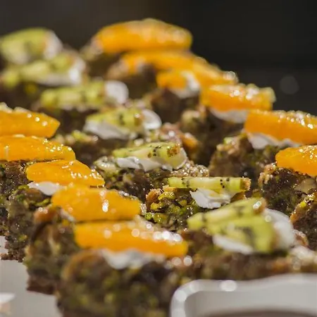 Dream World Aqua 5* Side