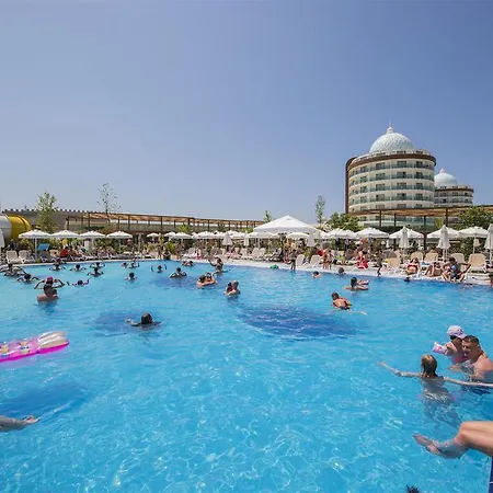 Hotell Dream World Aqua 5*