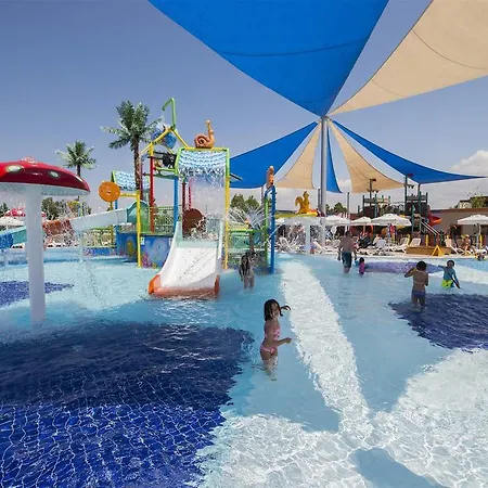 Dream World Aqua 5* Side