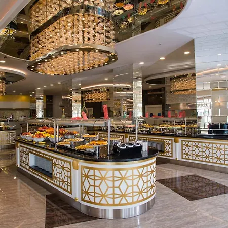 Dream World Aqua Hotel Side