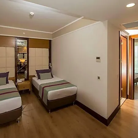 Otel Dream World Aqua