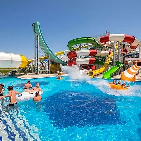 Otel Dream World Aqua