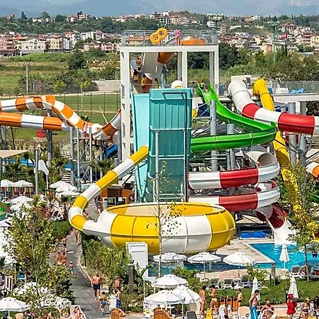 Otel Dream World Aqua 5*