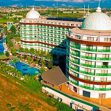 Dream World Aqua Side