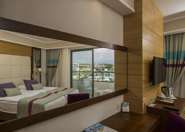 Otel Dream World Aqua Side