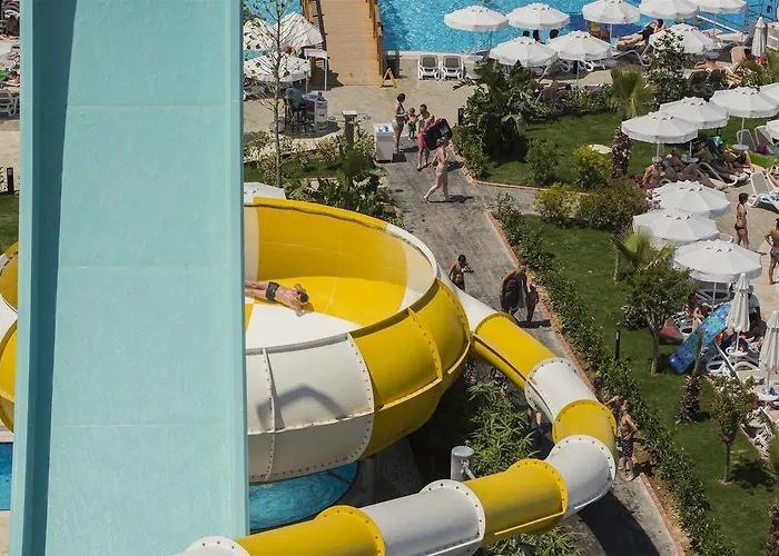 Dream World Aqua 5* Side