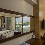 Hotel Dream World Aqua Side