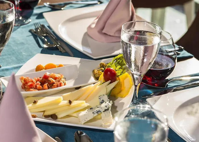 Hotell Dream World Aqua 5*