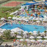 Dream World Aqua Otel