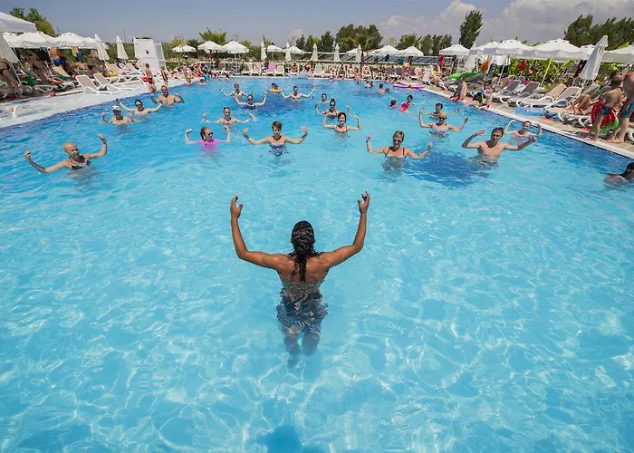 Ξενοδοχείο Dream World Aqua 5*